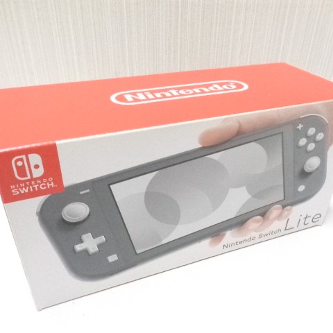 ゲーム機のお買取りです。お家に眠ったゲーム機も、おたからやJR伊丹店にお任せください。サムネイル